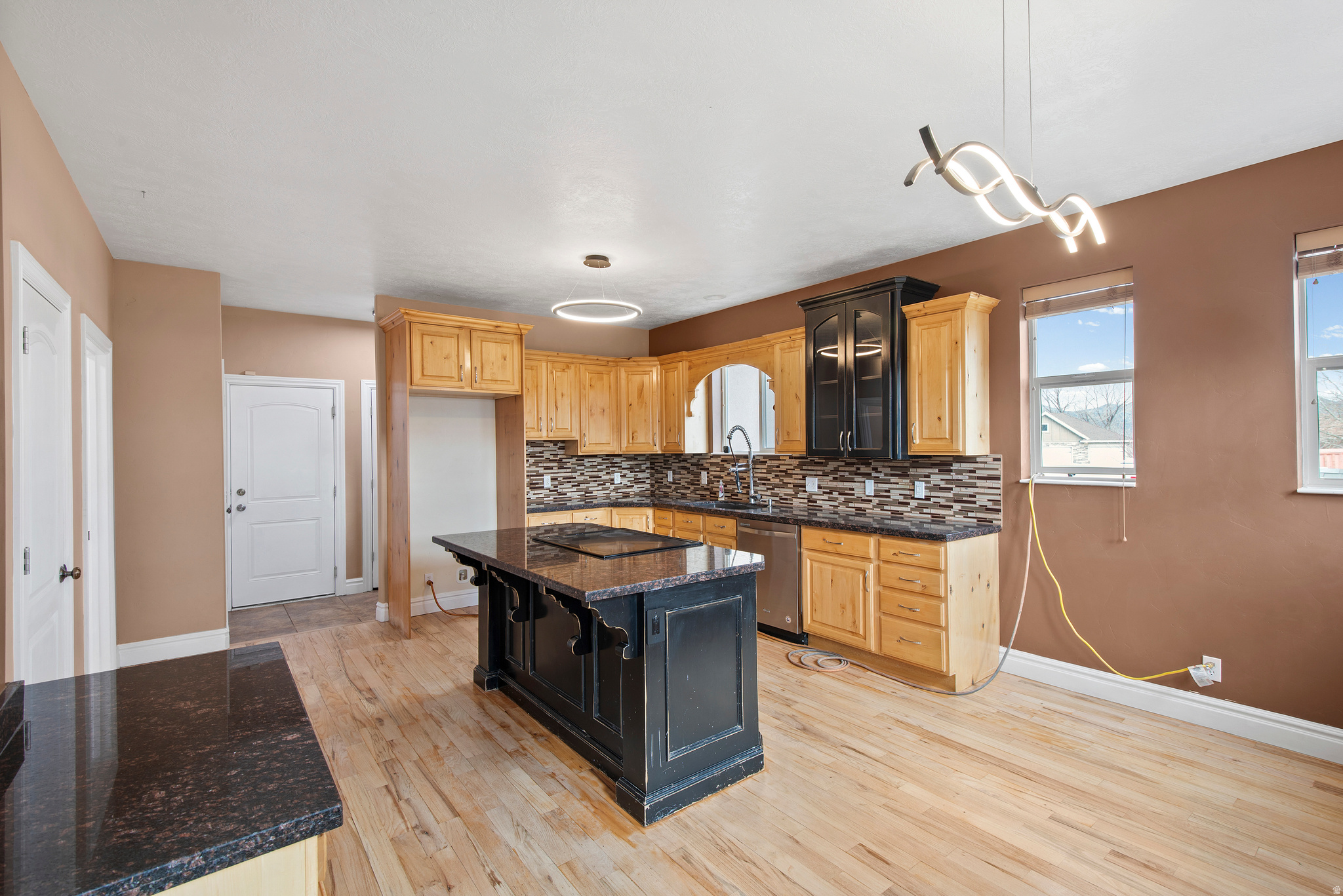 SOUTH WILLOW RANCHES - Residential