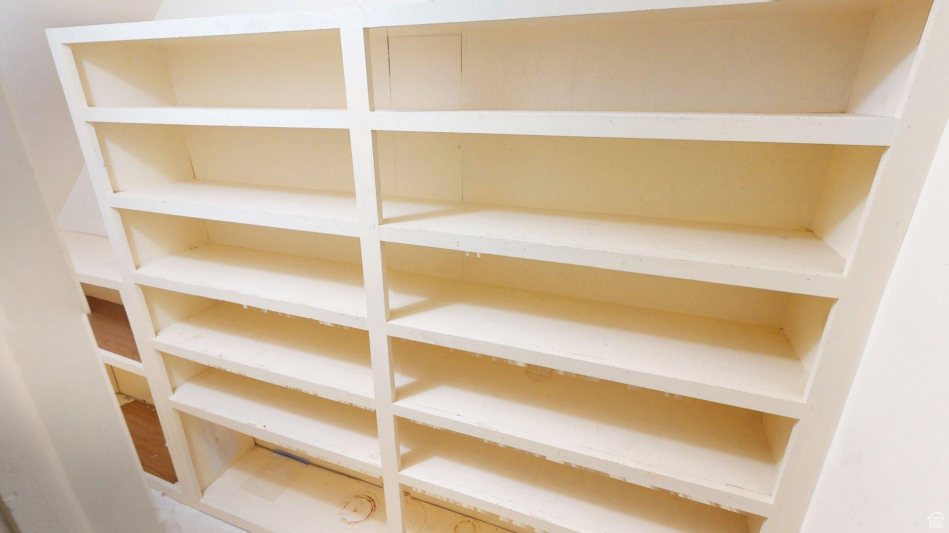 THREE FOUNTAINS - Residential