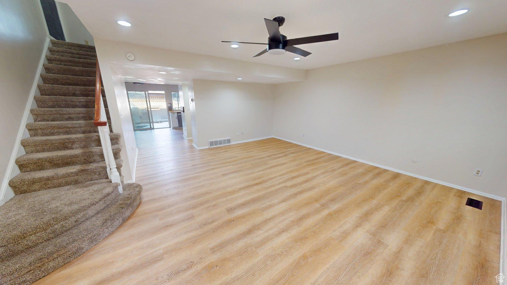 THREE FOUNTAINS - Residential