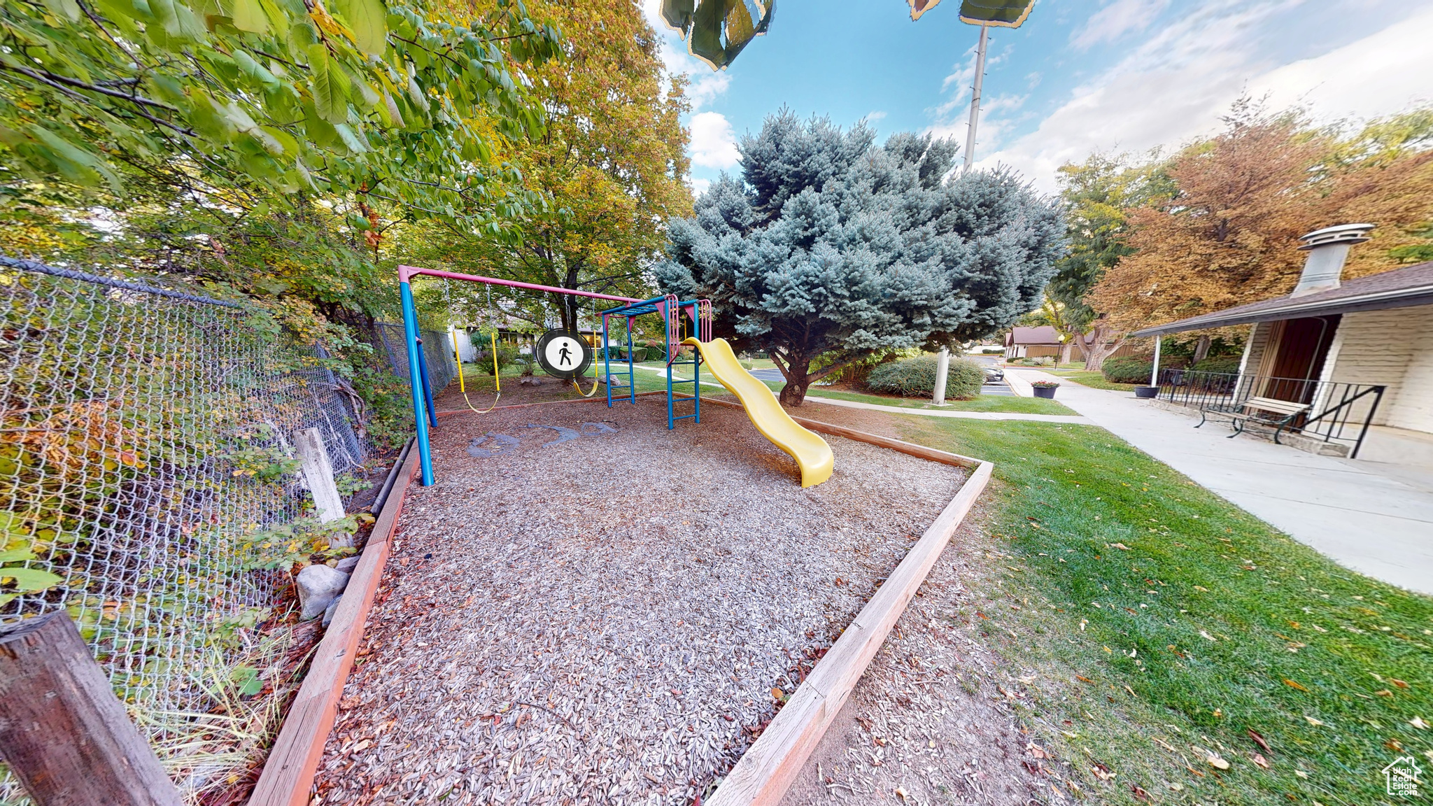 THREE FOUNTAINS - Residential