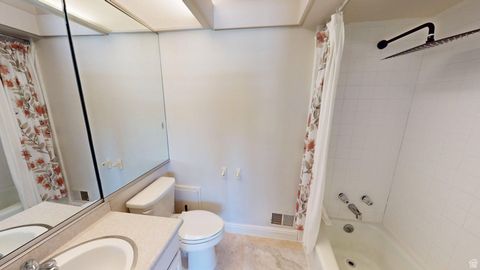 Tiny photo for 221 E 4735 N, Provo, UT 84604 (MLS # 2118068)