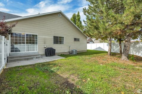 Tiny photo for 2216 W 480 N, Provo, UT 84601 (MLS # 2117811)
