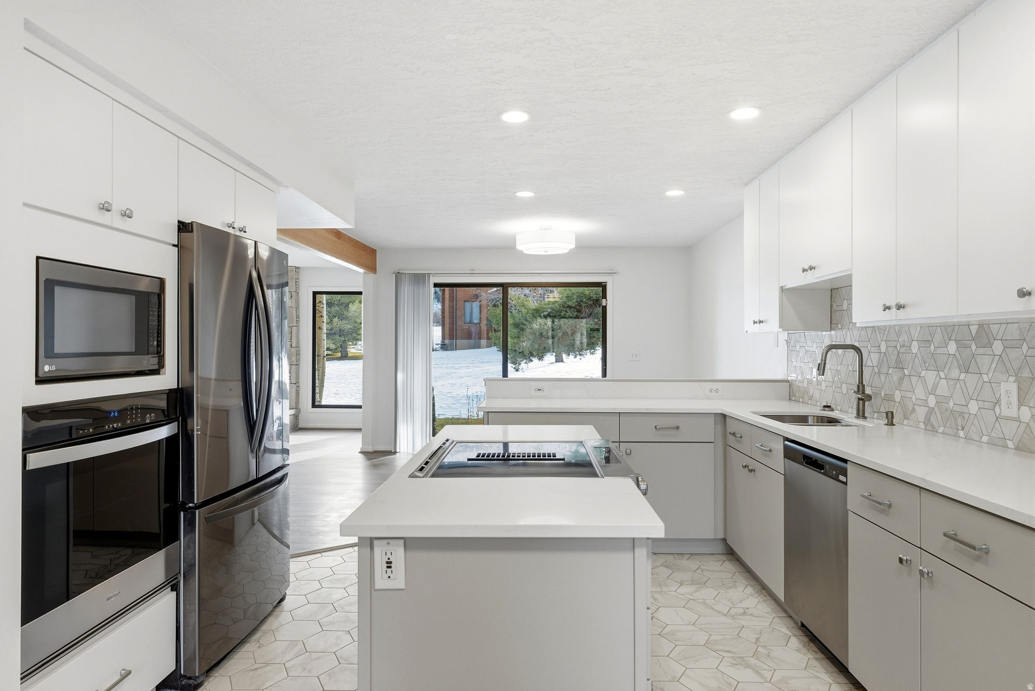 PARK WEST VILLAGE SUB - Residential