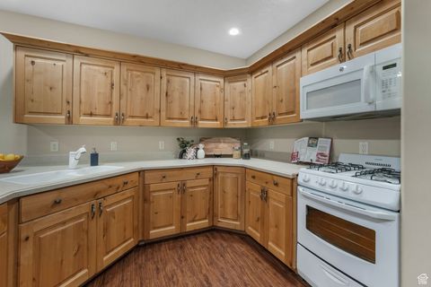 Tiny photo for 584 S SILVER LN, Alpine, UT 84004 (MLS # 2086932)