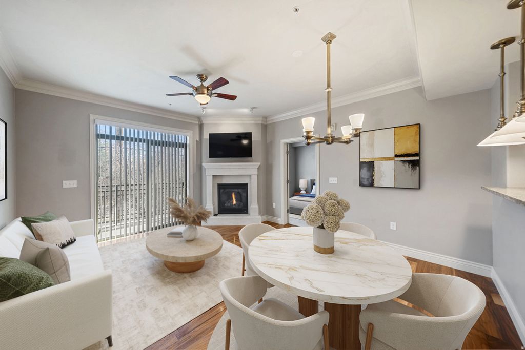 Photo of 3944 S 900 E #204, Salt Lake City, UT 84124 (MLS # 2141280)