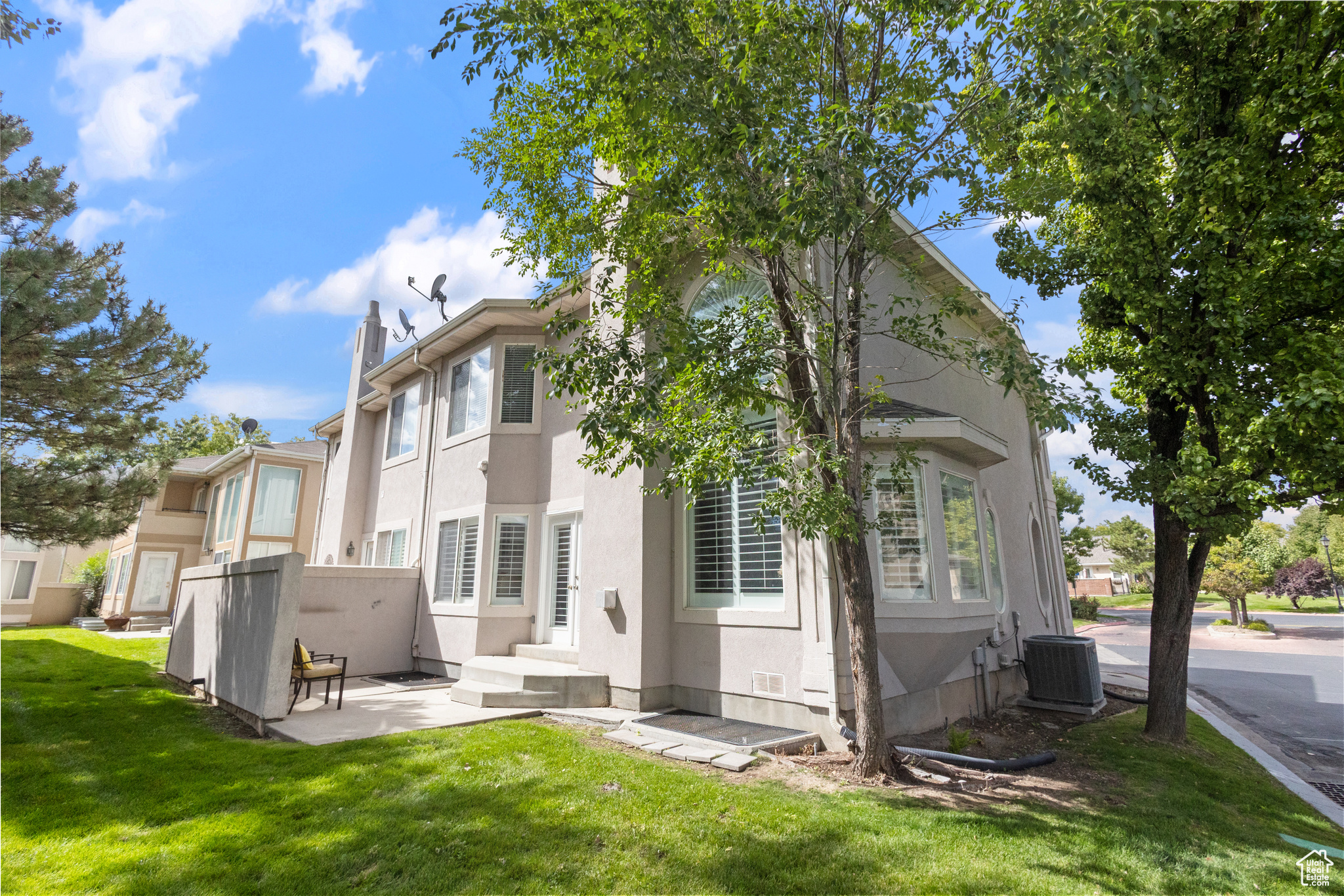 MARINA VILLAGE - Residential Income