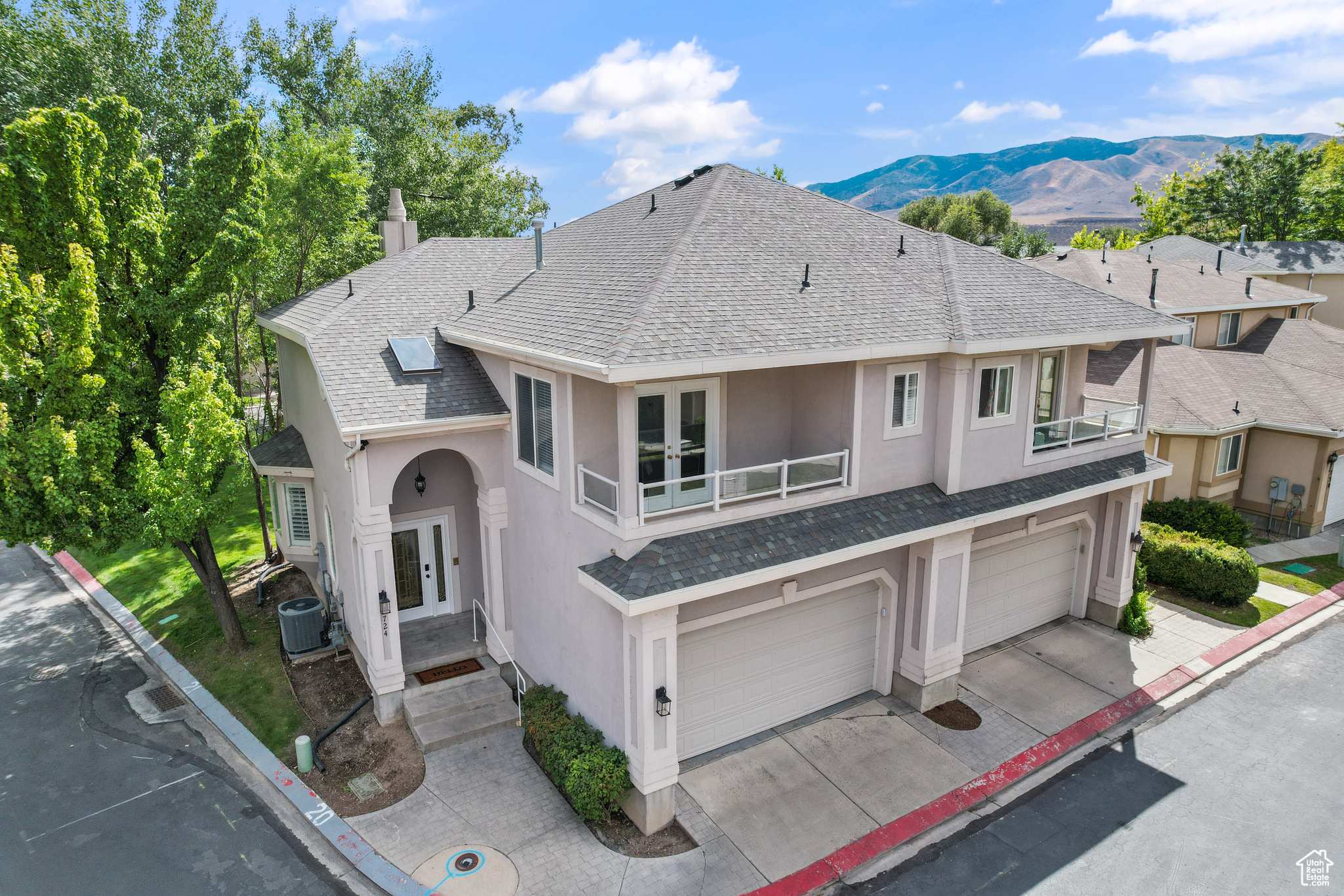 MARINA VILLAGE - Residential Income