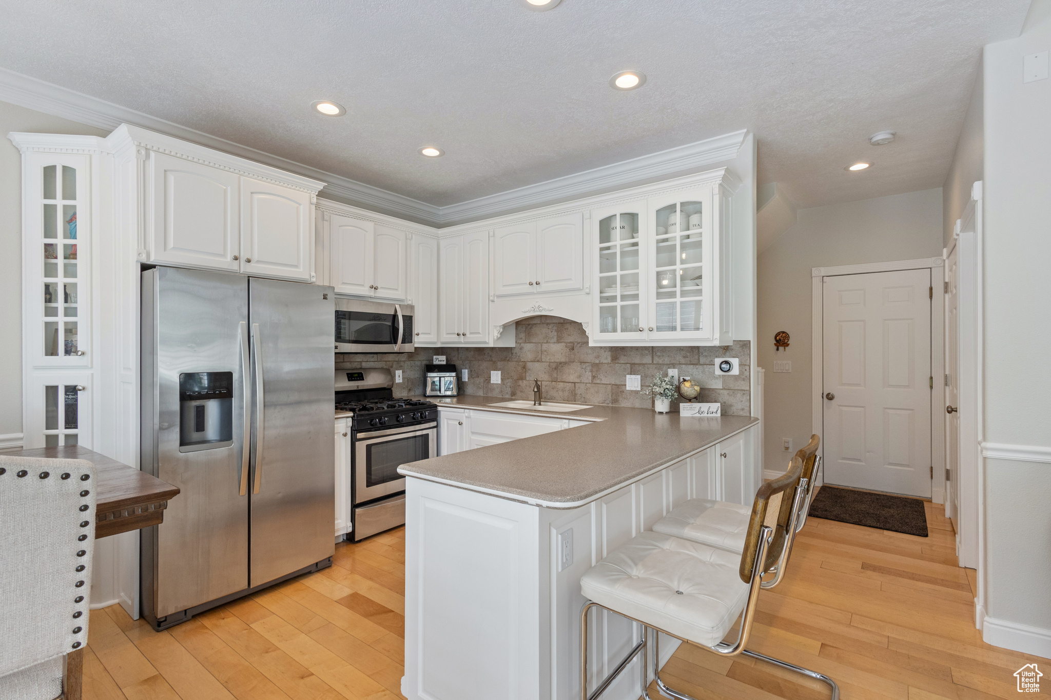 MARINA VILLAGE - Residential Income