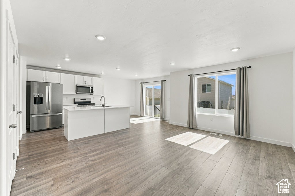 Photo of 1712 E FALL ST, Eagle Mountain, UT 84005 (MLS # 2189145)