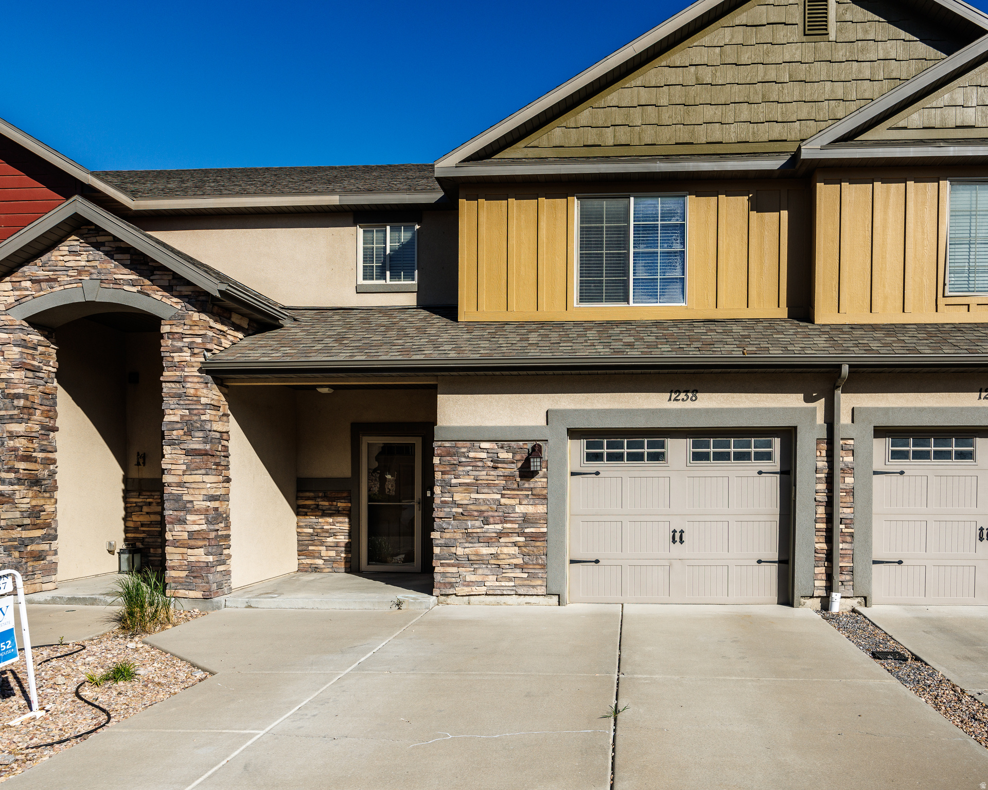 THE COVE - Residential