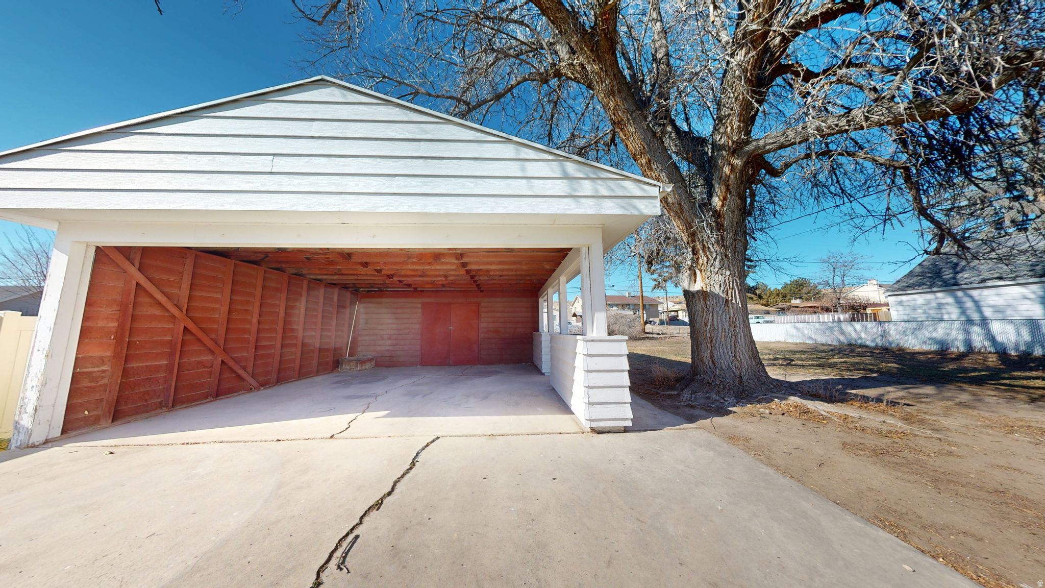 PARKDALE TWS; N 77 FT; W 150 FT; S 77 FT; E 150 FT - Residential