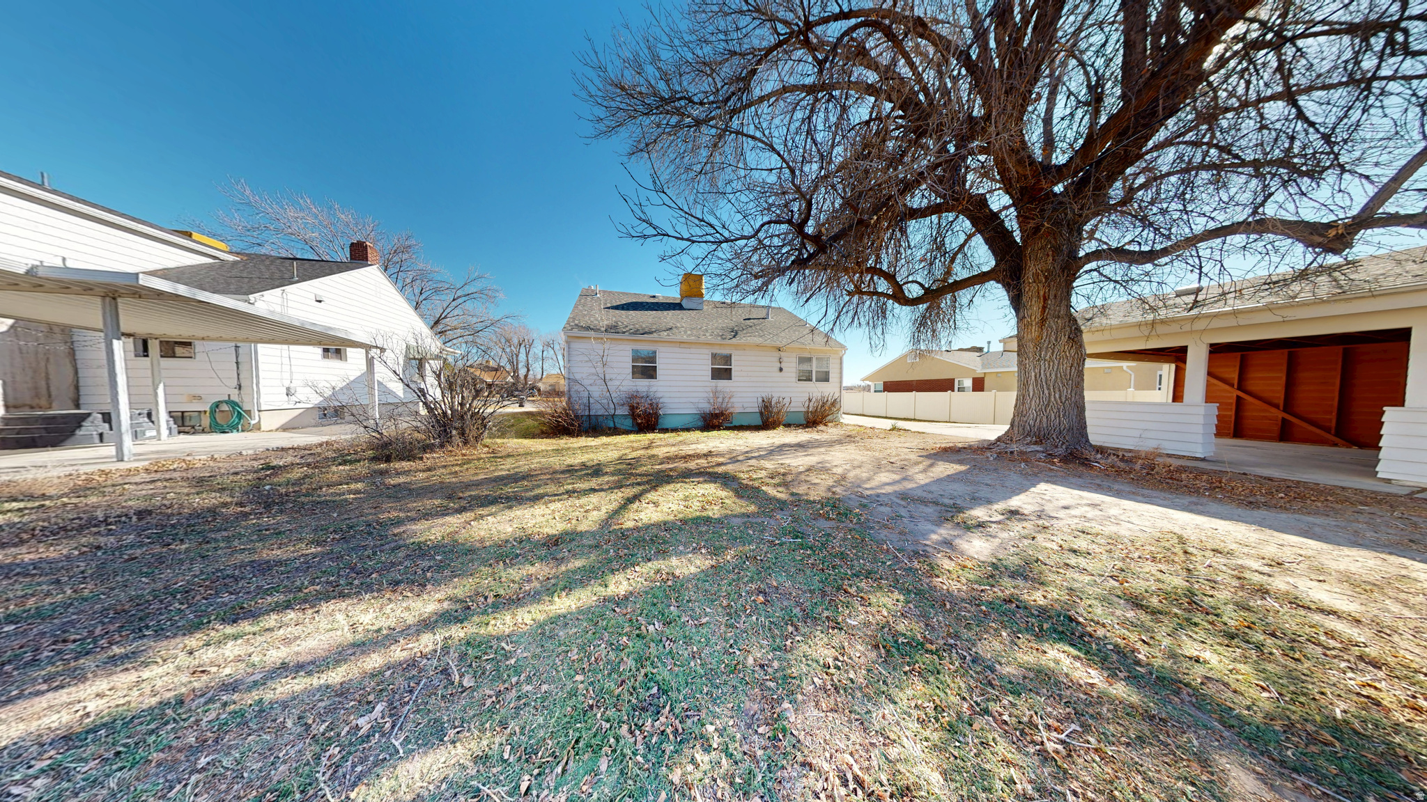 PARKDALE TWS; N 77 FT; W 150 FT; S 77 FT; E 150 FT - Residential