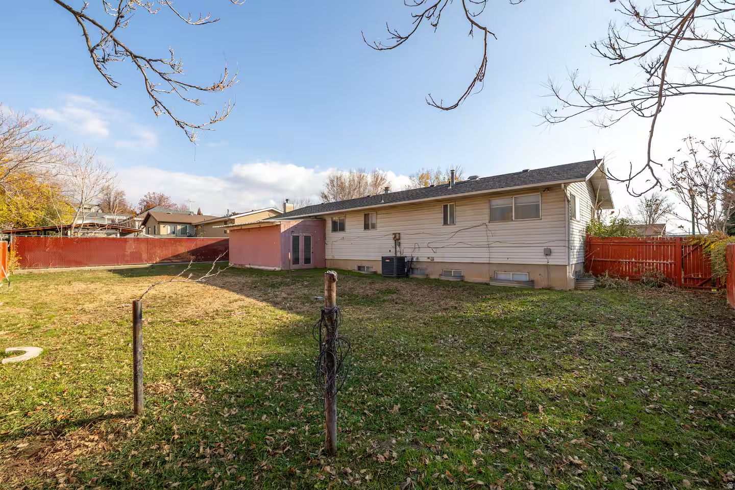 WESTLAKE - Residential