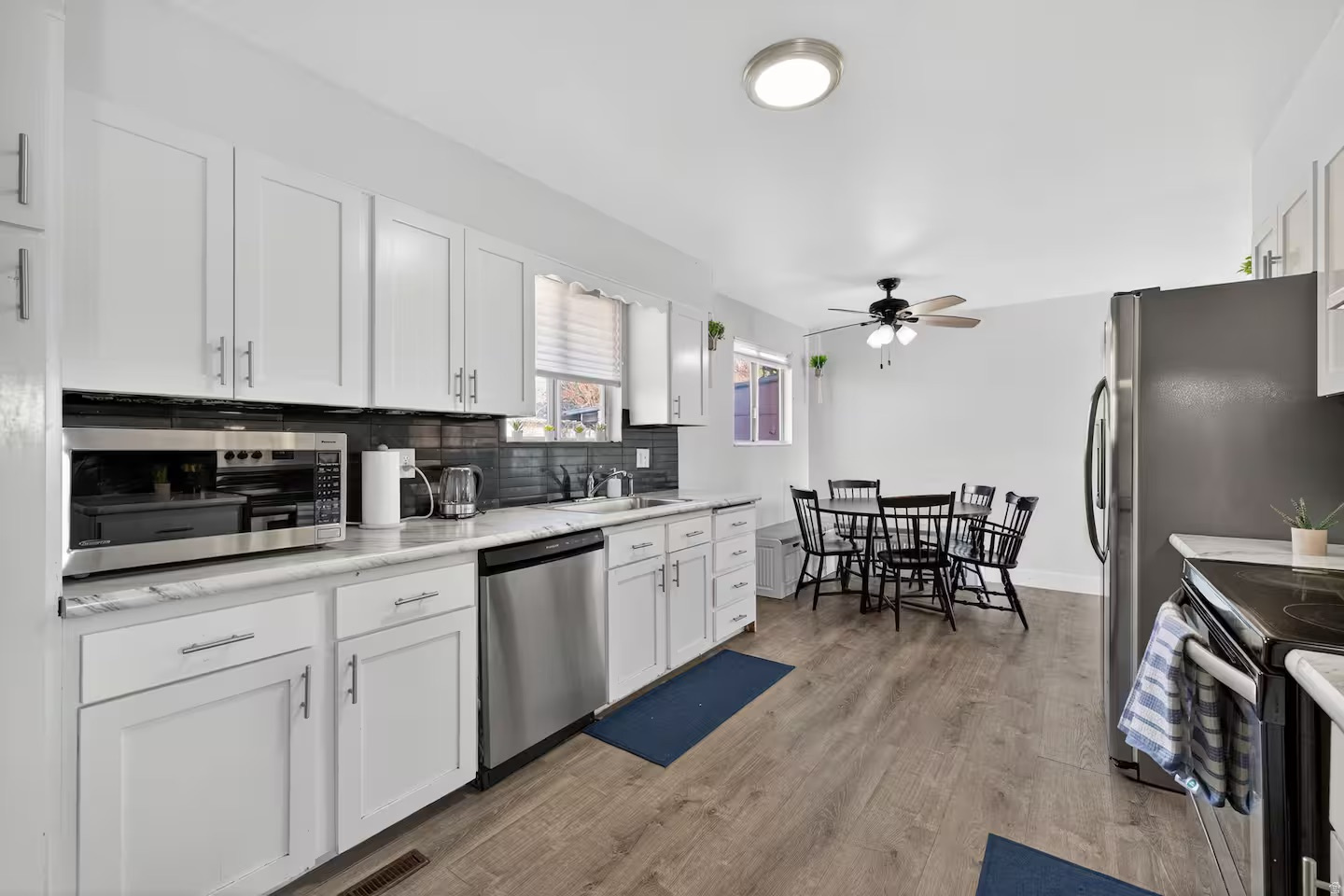 WESTLAKE - Residential