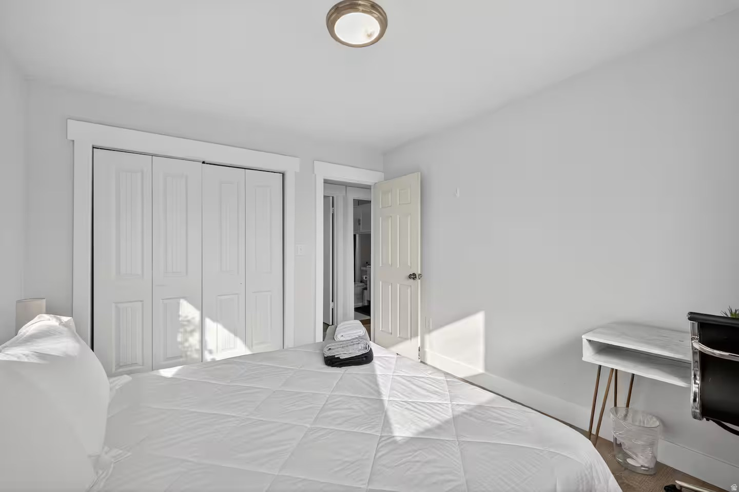 WESTLAKE - Residential