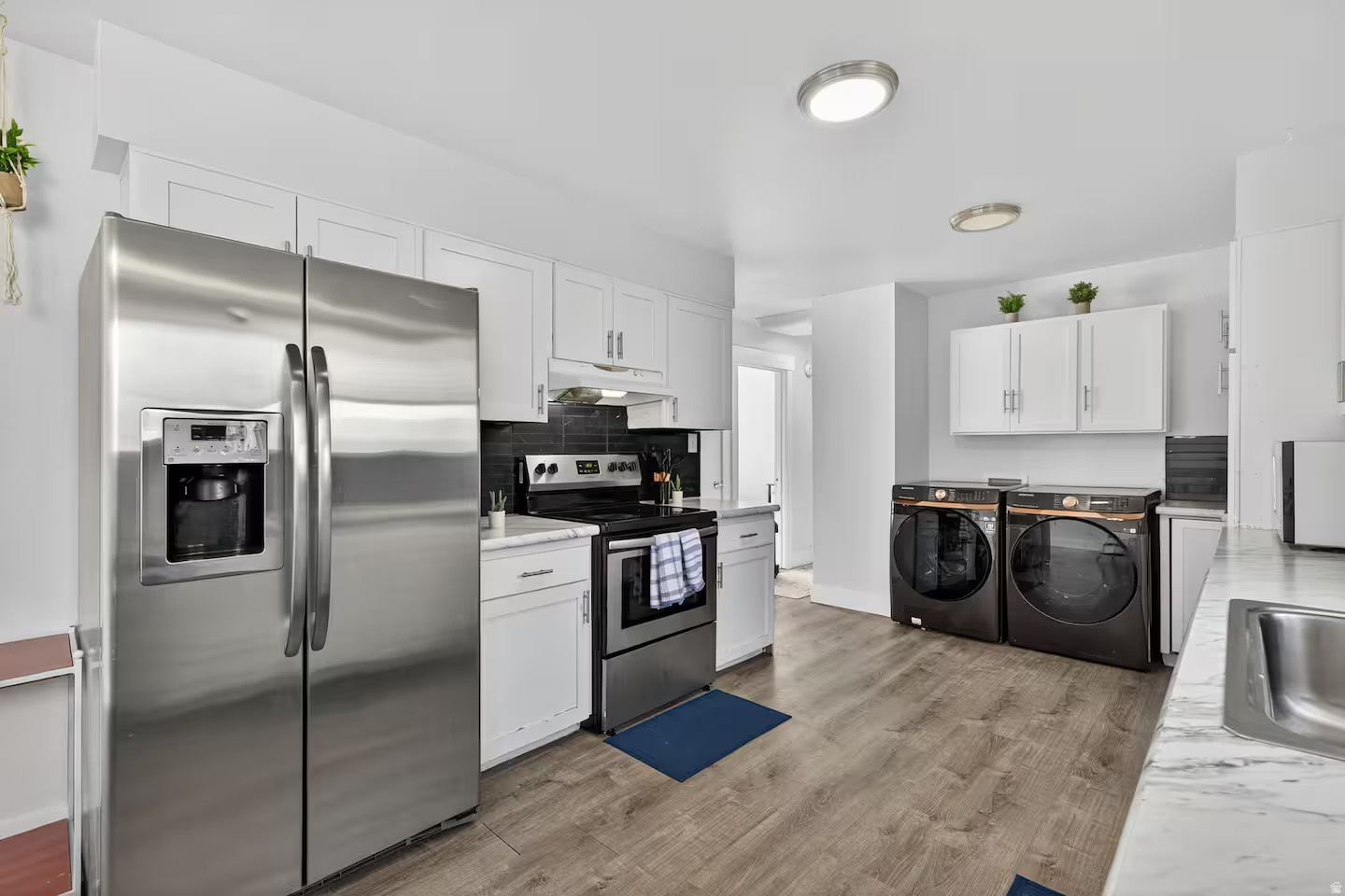 WESTLAKE - Residential