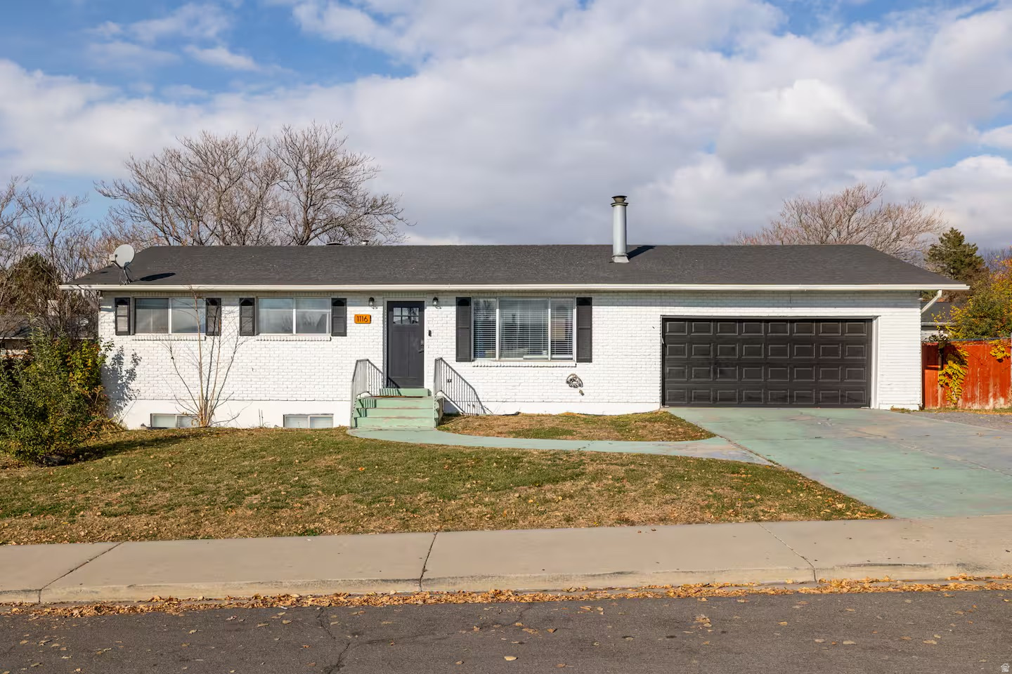 WESTLAKE - Residential