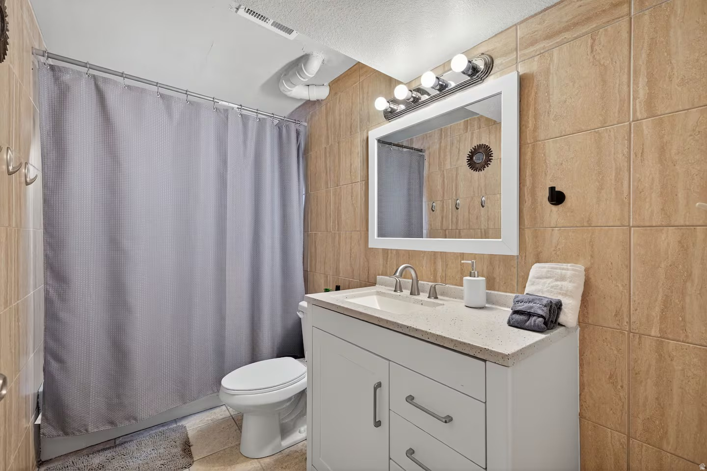 WESTLAKE - Residential