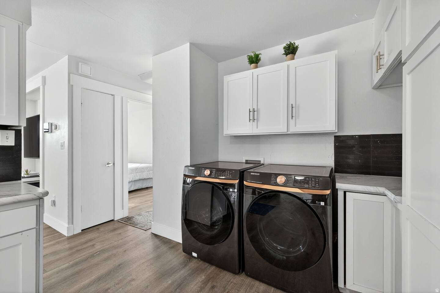 WESTLAKE - Residential