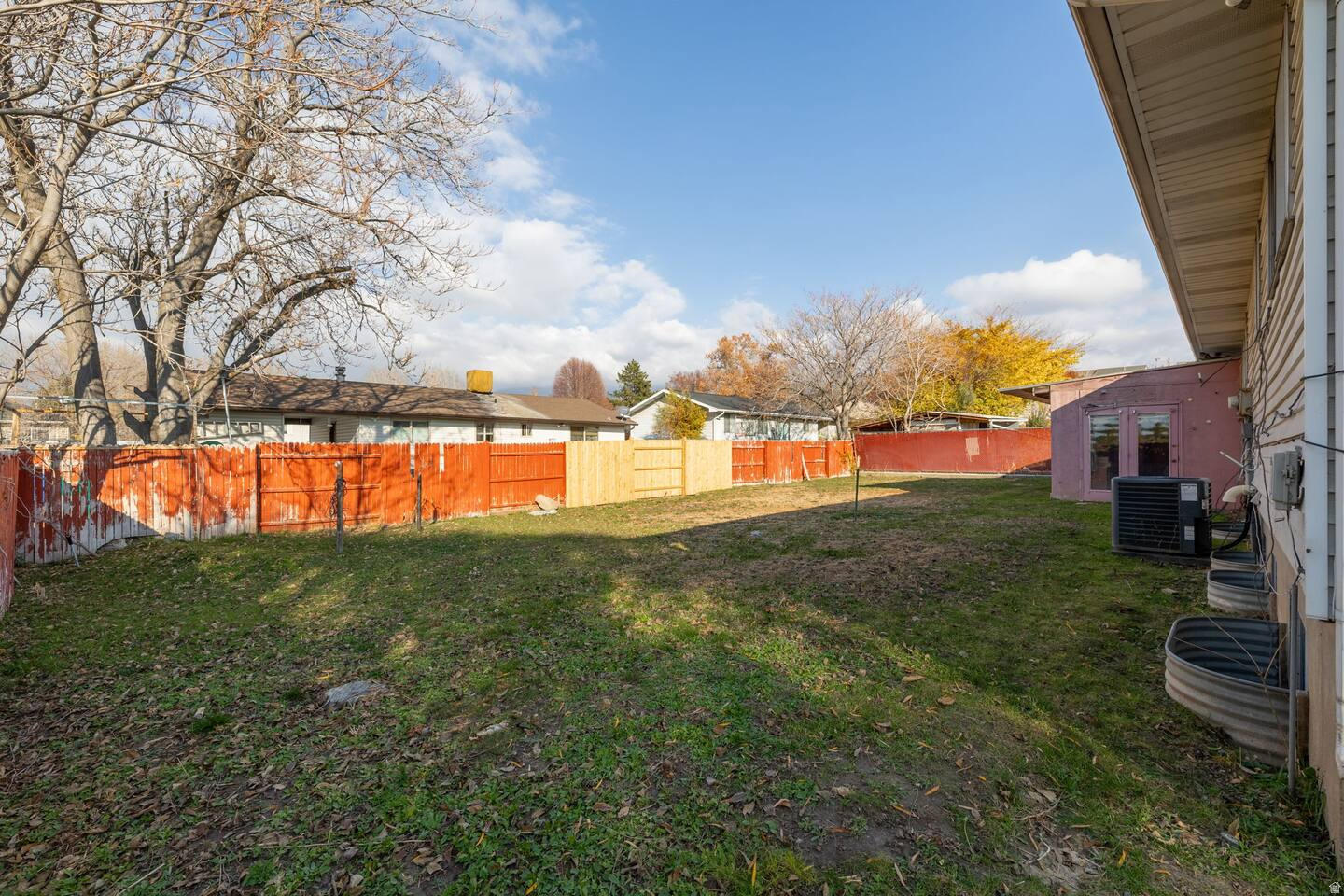 WESTLAKE - Residential