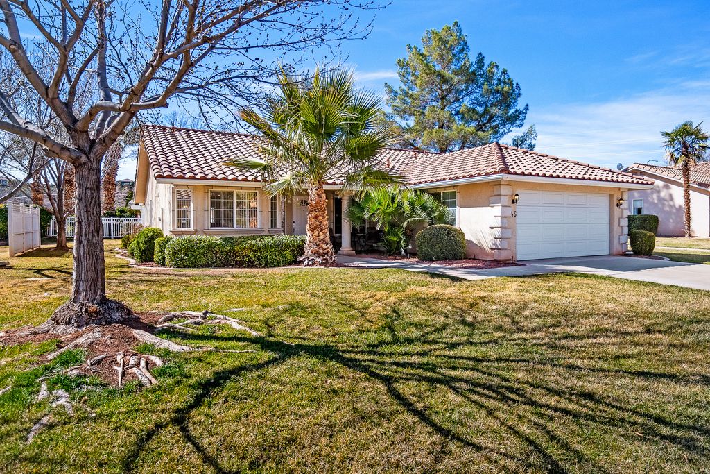 Photo of 1825 W MATHIS PARK #46, Saint George, UT 84770 (MLS # 2139299)