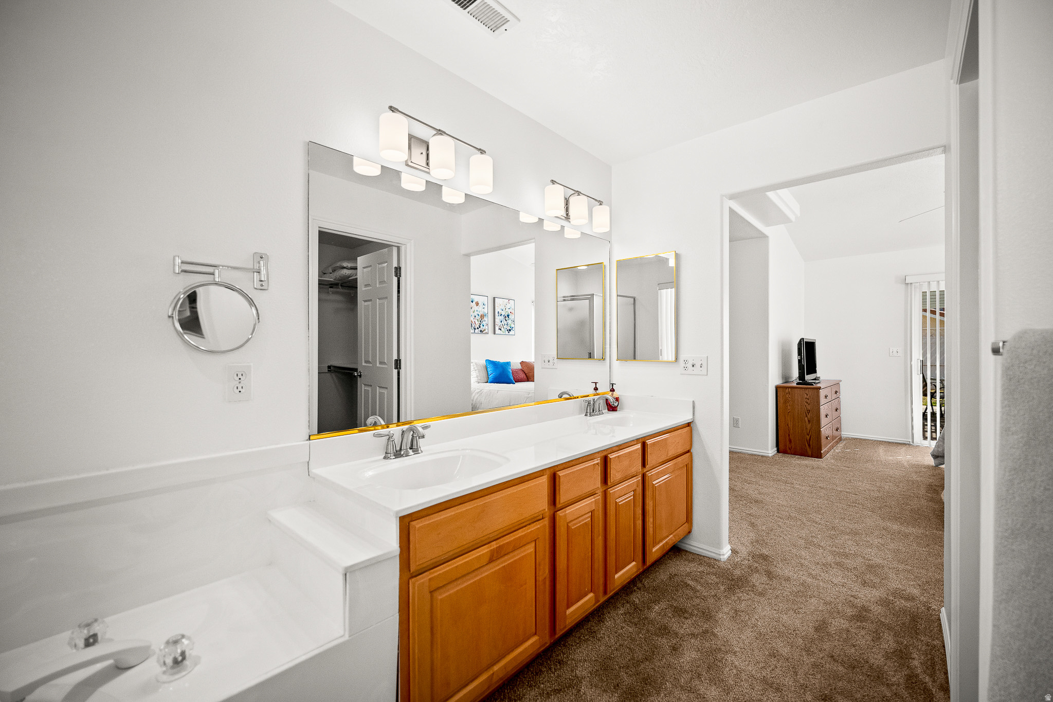 VILLAS AT GREEN VALLEY - Residential