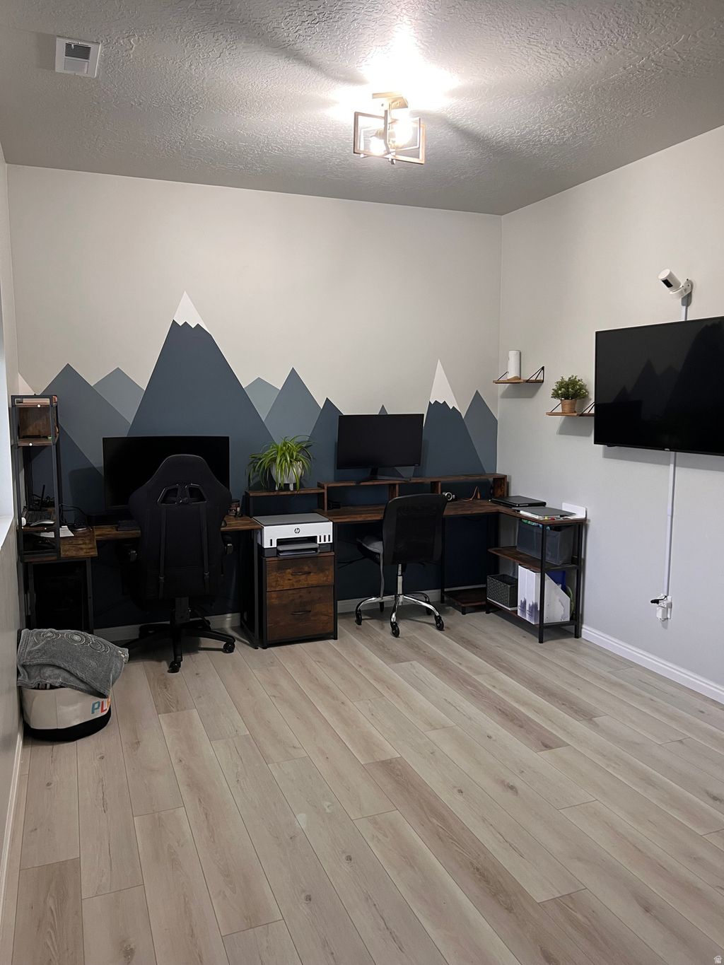 Photo of 3326 S COOPER ST, Syracuse, UT 84075 (MLS # 2142944)