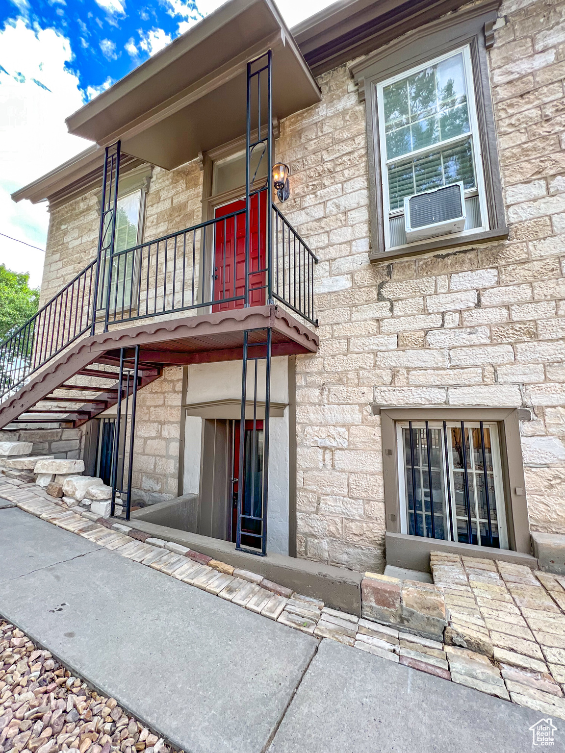 EPHRAIM - Residential