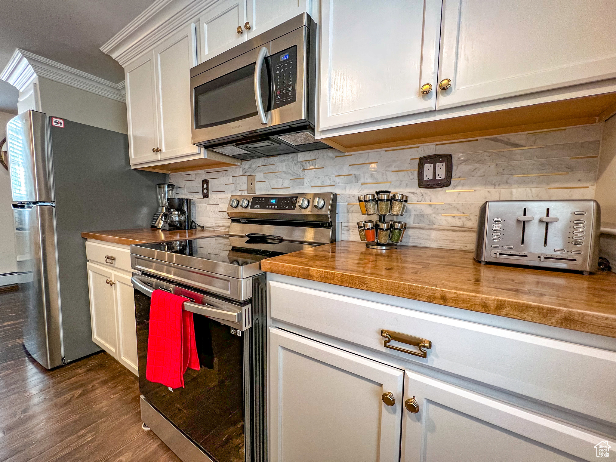 EPHRAIM - Residential