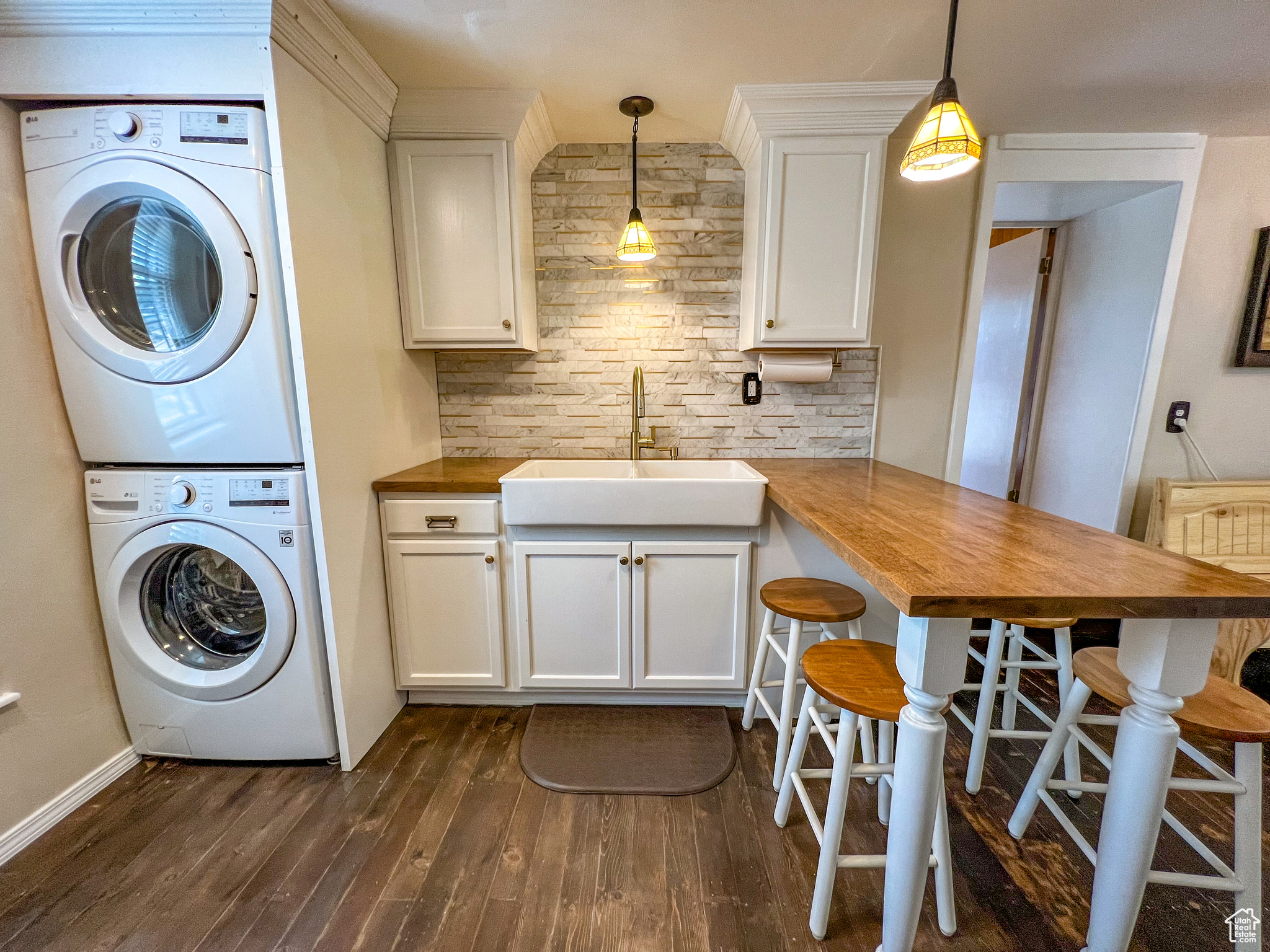 EPHRAIM - Residential