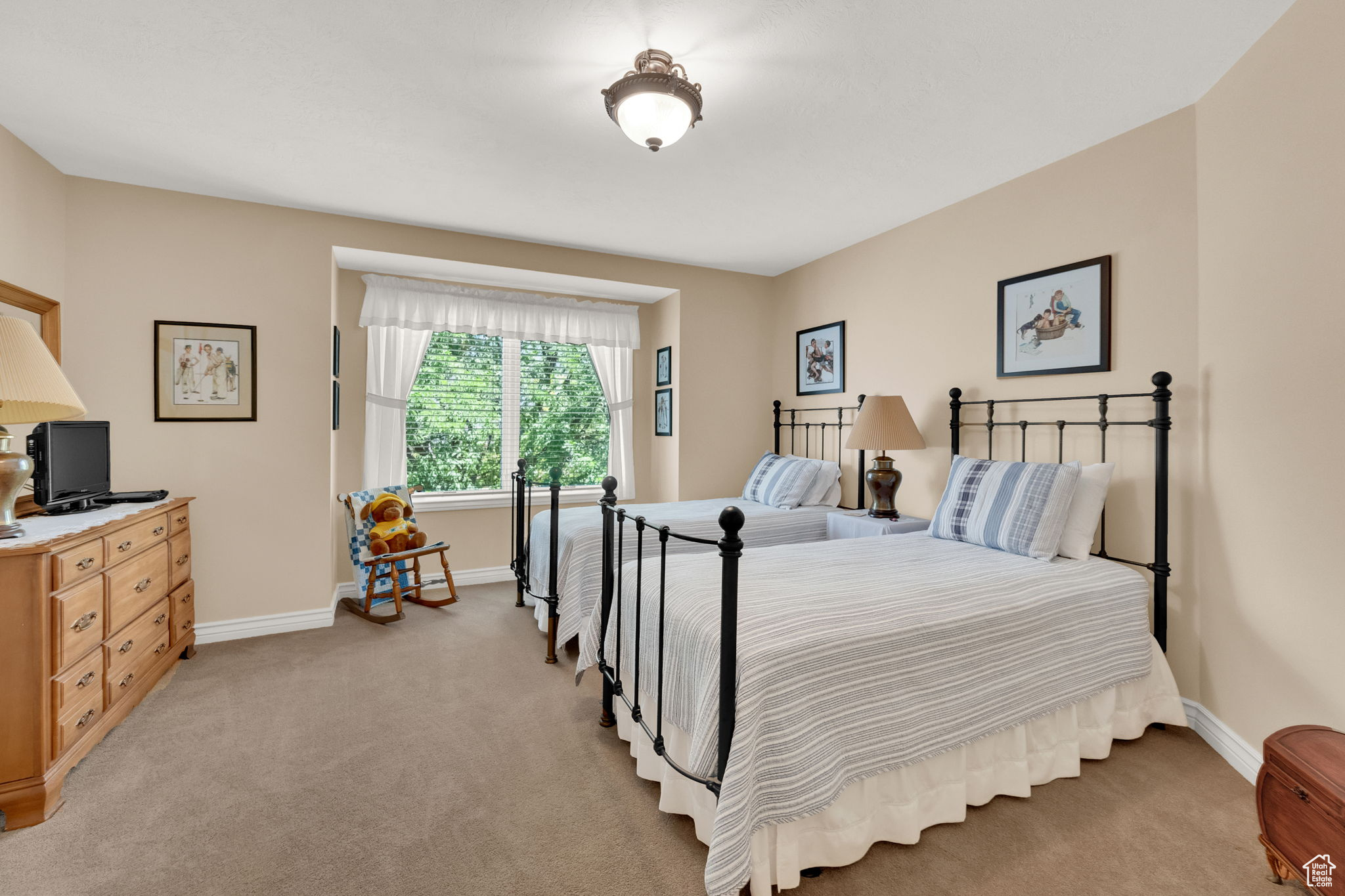 THE DOWNS - Residential