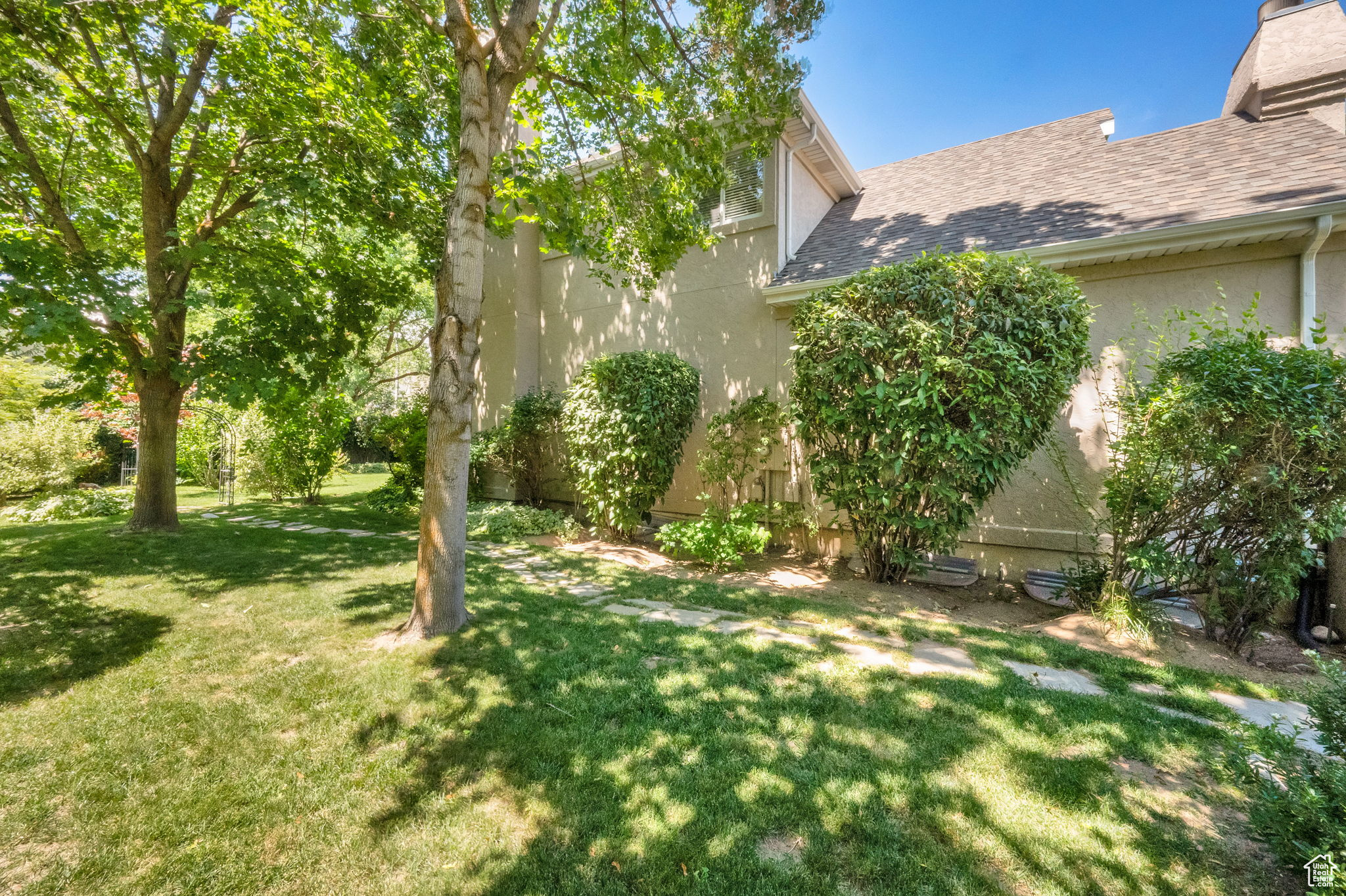 THE DOWNS - Residential
