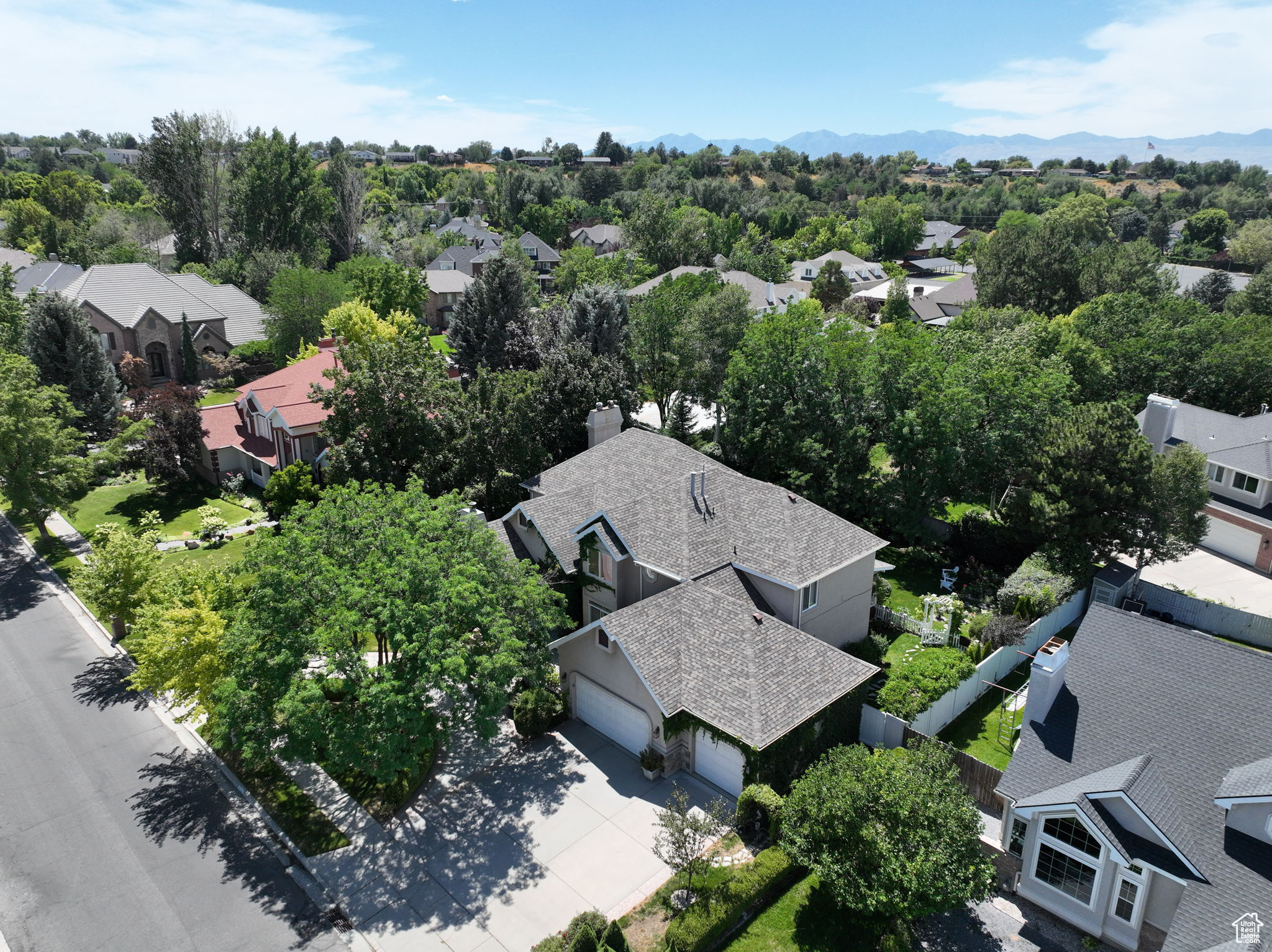 THE DOWNS - Residential