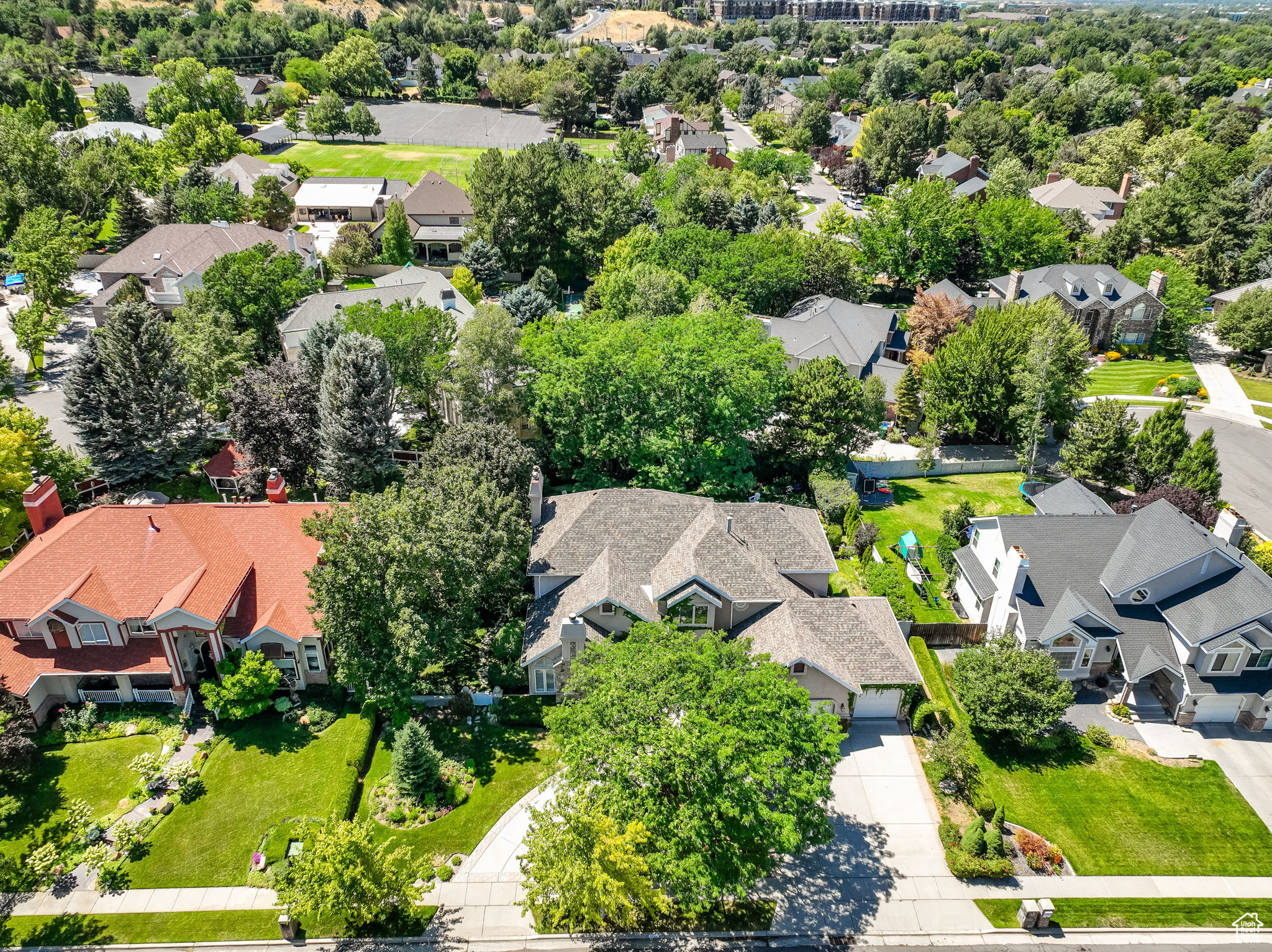 THE DOWNS - Residential