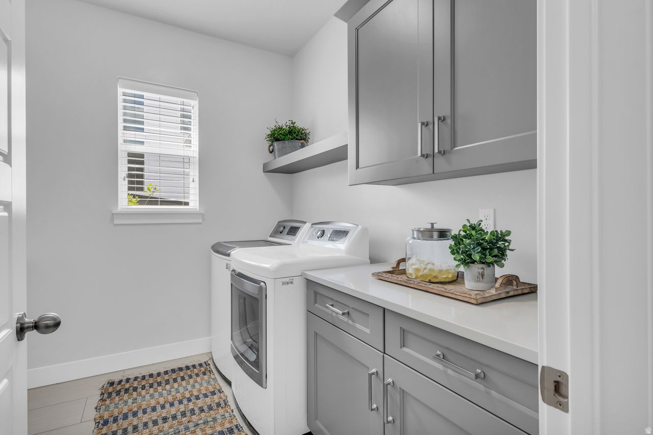 HIDDEN CANYON ESTATED - Residential