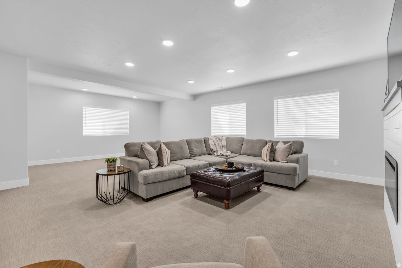 HIDDEN CANYON ESTATED - Residential
