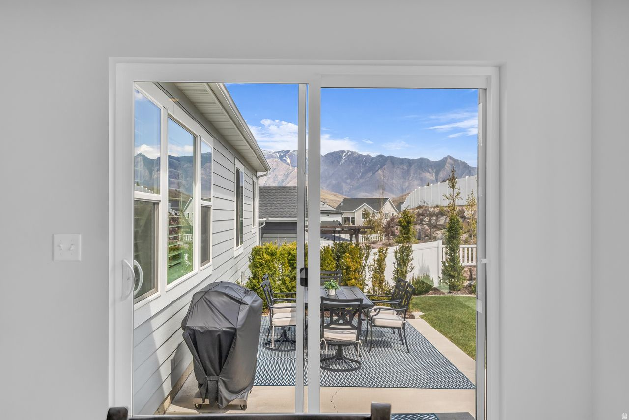 HIDDEN CANYON ESTATED - Residential