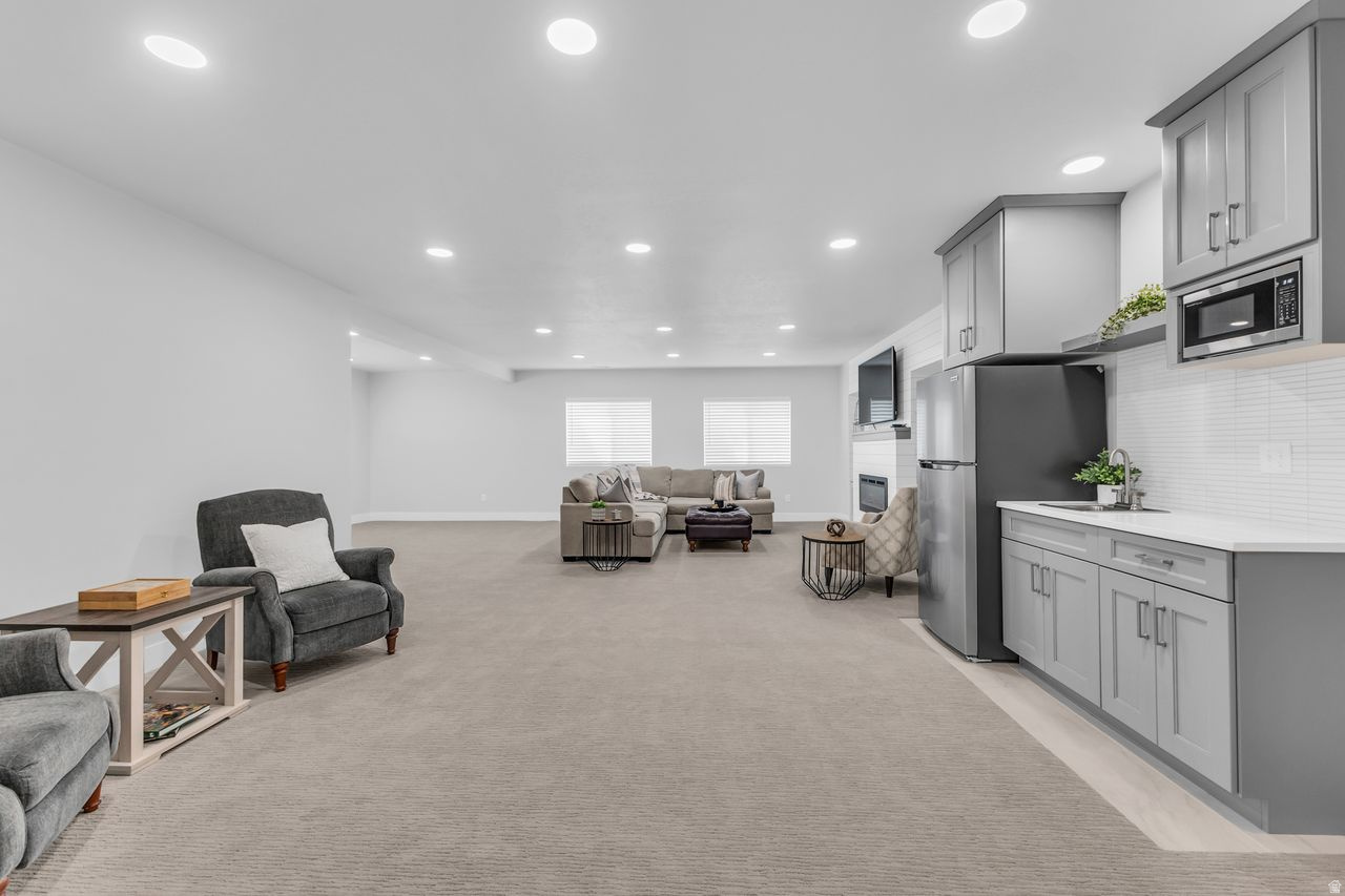 HIDDEN CANYON ESTATED - Residential