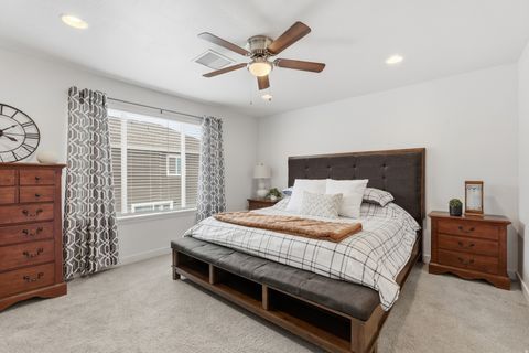 Tiny photo for 7073 N MOUNTAIN FIELD DR, Eagle Mountain, UT 84005 (MLS # 2136981)