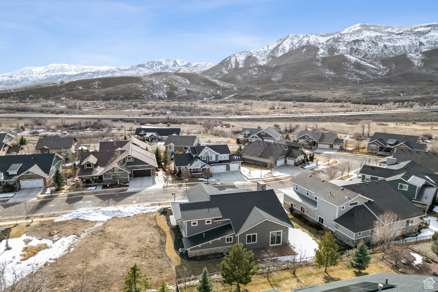 Heber City, Utah 84032, United States, 3 Bedrooms Bedrooms, ,4 BathroomsBathrooms,Residential,Pending,91156