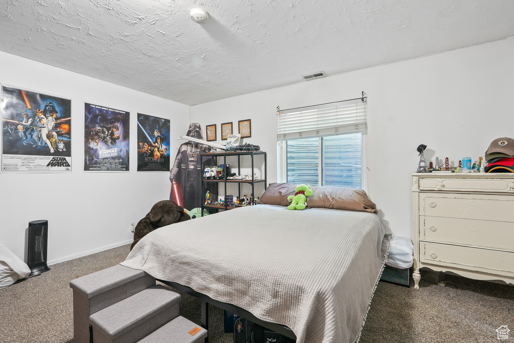 FALCON RIDGE - Residential
