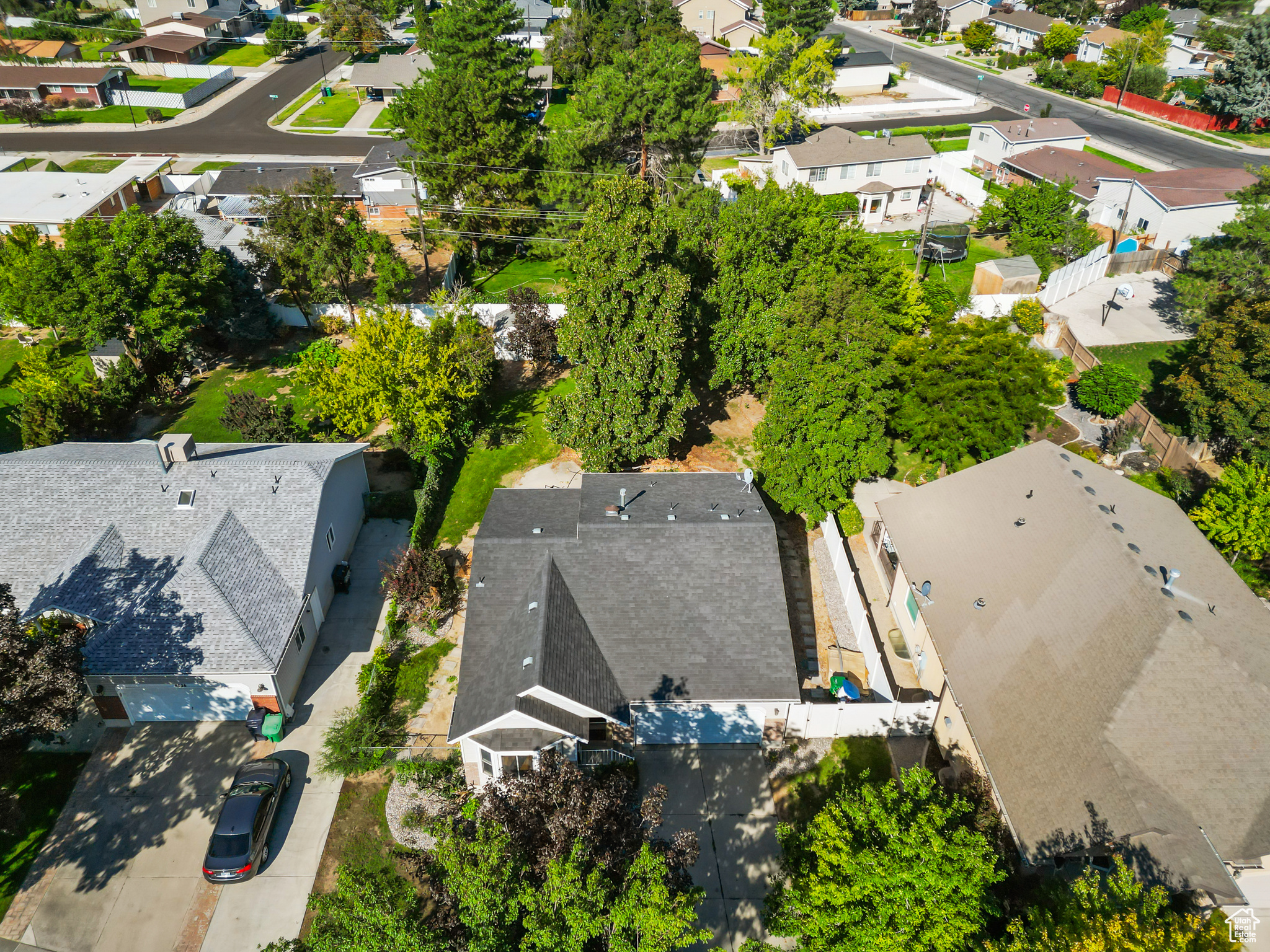 FALCON RIDGE - Residential
