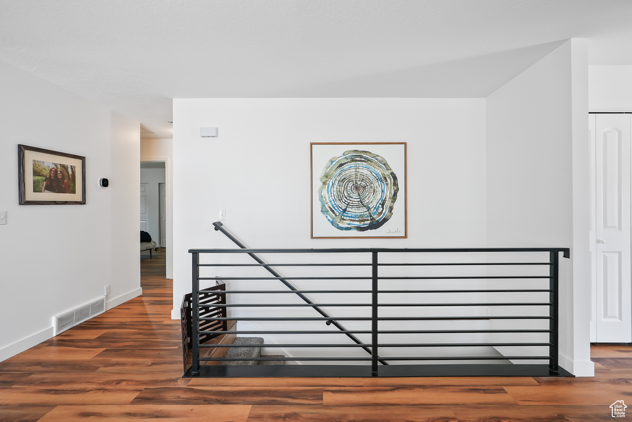 FALCON RIDGE - Residential
