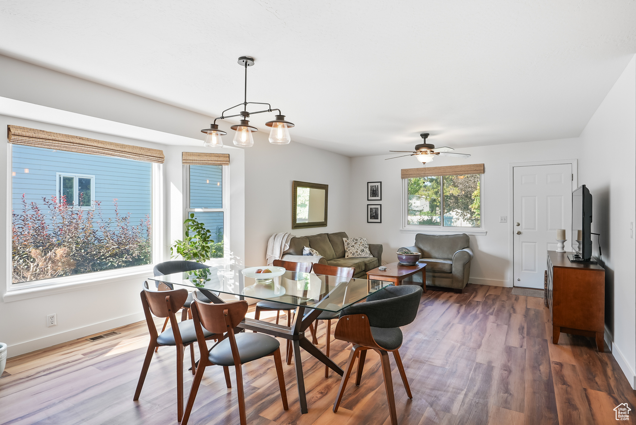 FALCON RIDGE - Residential