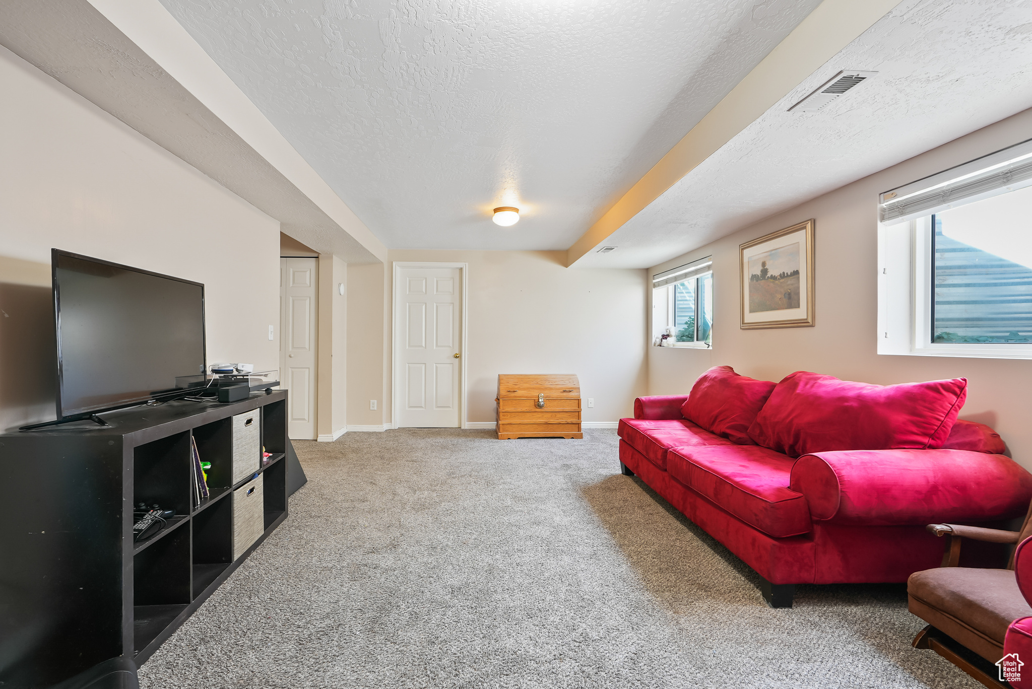 FALCON RIDGE - Residential