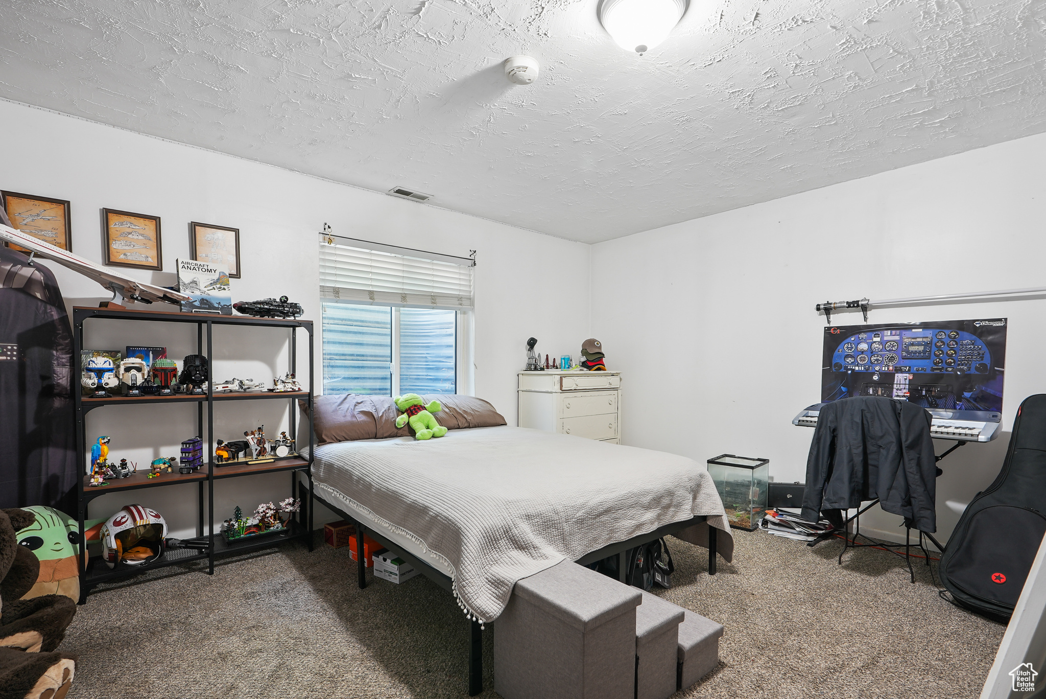 FALCON RIDGE - Residential