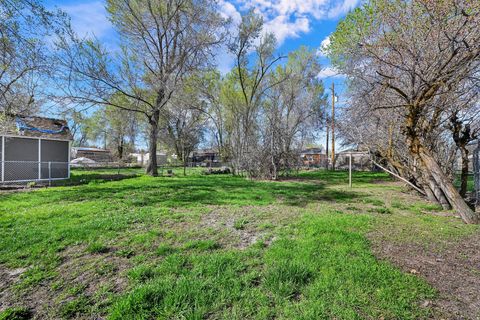 Tiny photo for 3831 S ORCHARD AVE E, South Ogden, UT 84403 (MLS # 2145858)