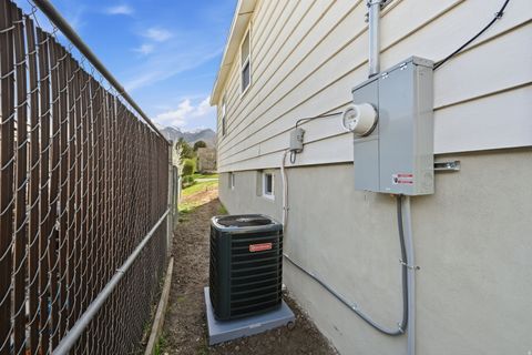 Tiny photo for 3831 S ORCHARD AVE E, South Ogden, UT 84403 (MLS # 2145858)