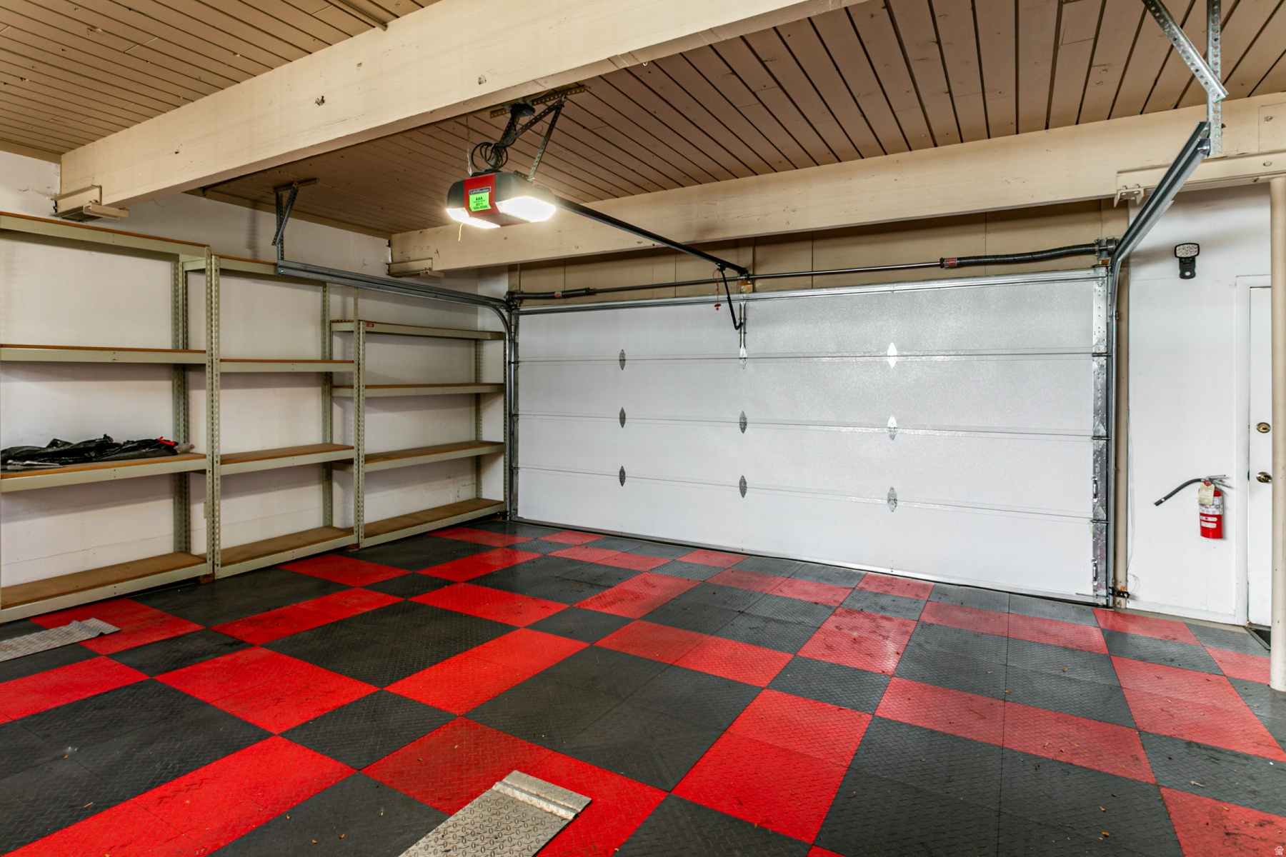 VILLAGE 3 - Residential