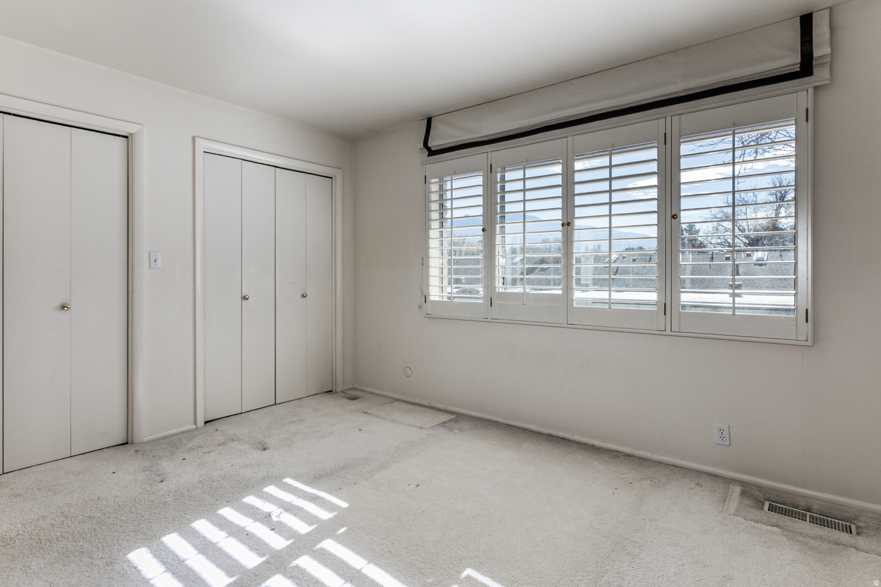 VILLAGE 3 - Residential